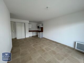  Appartement à louer 2 pièces 43 m²