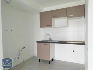  Appartement à louer 3 pièces 56 m²