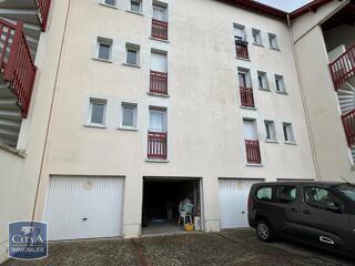  Parking / Garage à louer 14 m²