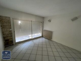  Appartement à louer 3 pièces 61 m²