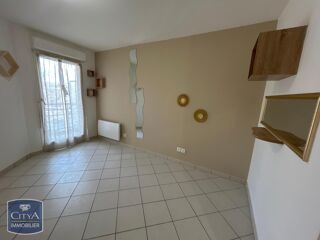  Appartement à louer 1 pièce 19 m²