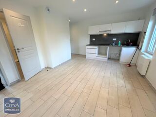  Appartement à louer 3 pièces 52 m²