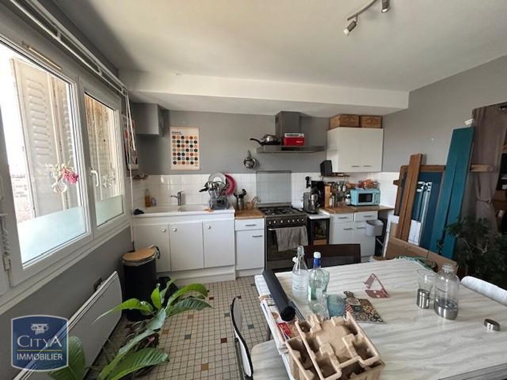 location Appartement - 4 pièce(s) - 71 m² Saint-Just-Luzac (17320)