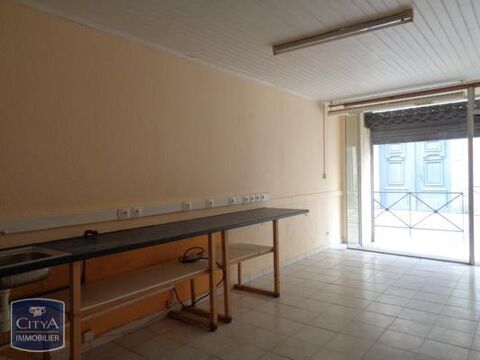 CENTRE VILLE PROCHE DE LA POSTE - A LOUER LOCAL COMME... 400 11000 Carcassonne