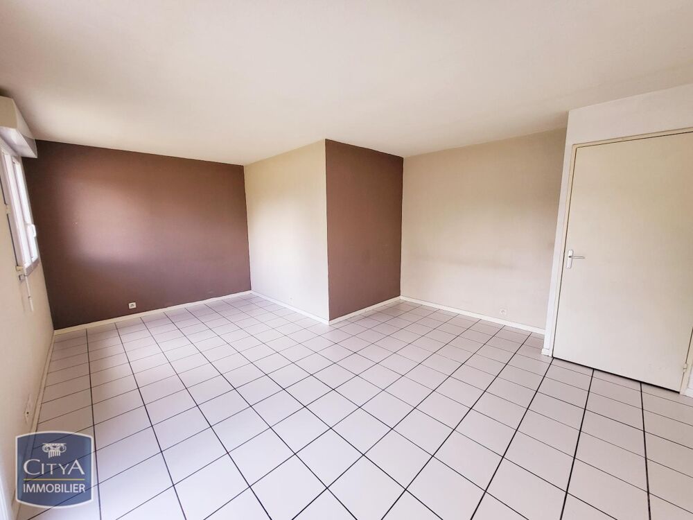 À LOUER : Découvrez cet appartement T3 spacieux et lumin....