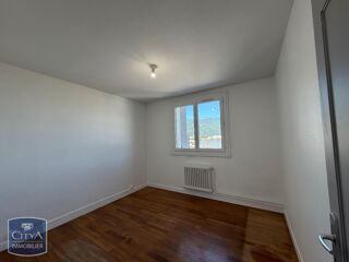  Appartement à louer 3 pièces 55 m²