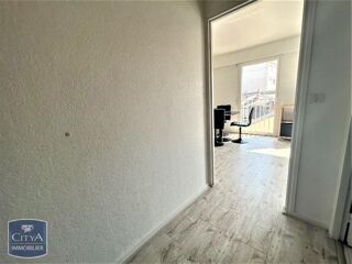  Appartement à louer 1 pièce 30 m²