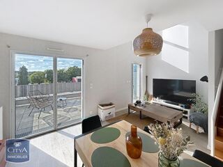  Appartement à louer 4 pièces 85 m²