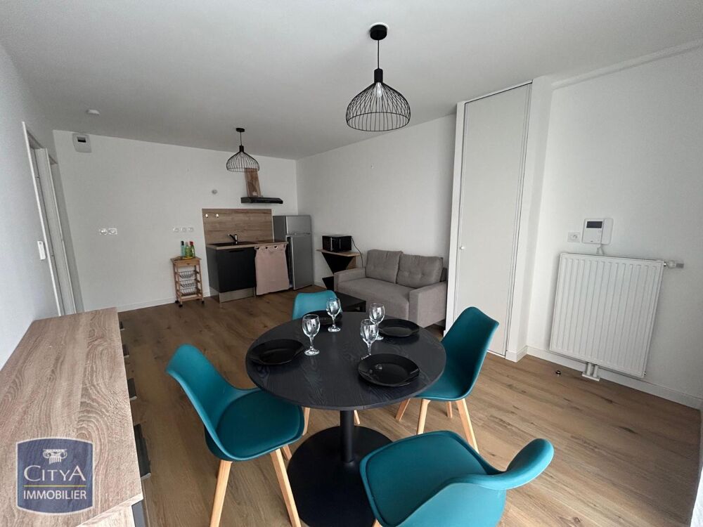 location Appartement - 2 pièce(s) - 41 m² Fleury-les-Aubrais (45400)