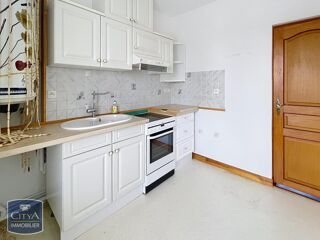  Appartement à louer 5 pièces 79 m²