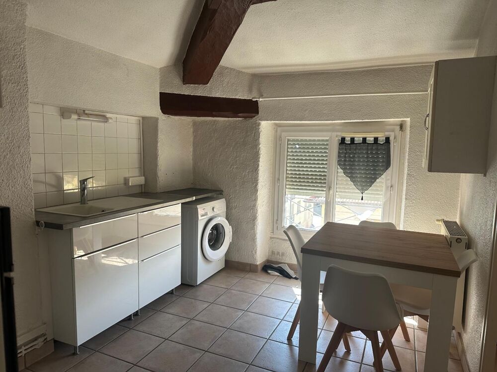 Secteur FAC-55 rue Désiré Claude-ST ETIENNE-F2 Meublé-3è....