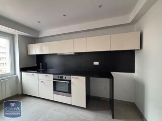  Appartement à louer 2 pièces 58 m²