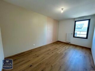  Appartement à louer 3 pièces 58 m²