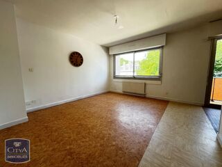  Appartement à louer 1 pièce 33 m²