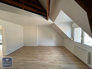  Appartement à louer 1 pièce 43 m²
