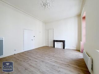  Appartement à louer 2 pièces 39 m²