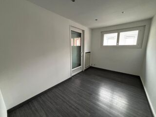  Appartement à louer 3 pièces 51 m²
