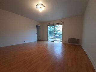  Appartement à louer 1 pièce 40 m²