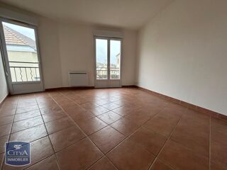 location Appartement - 2 pièce(s) - 43 m² Épernon (28230)