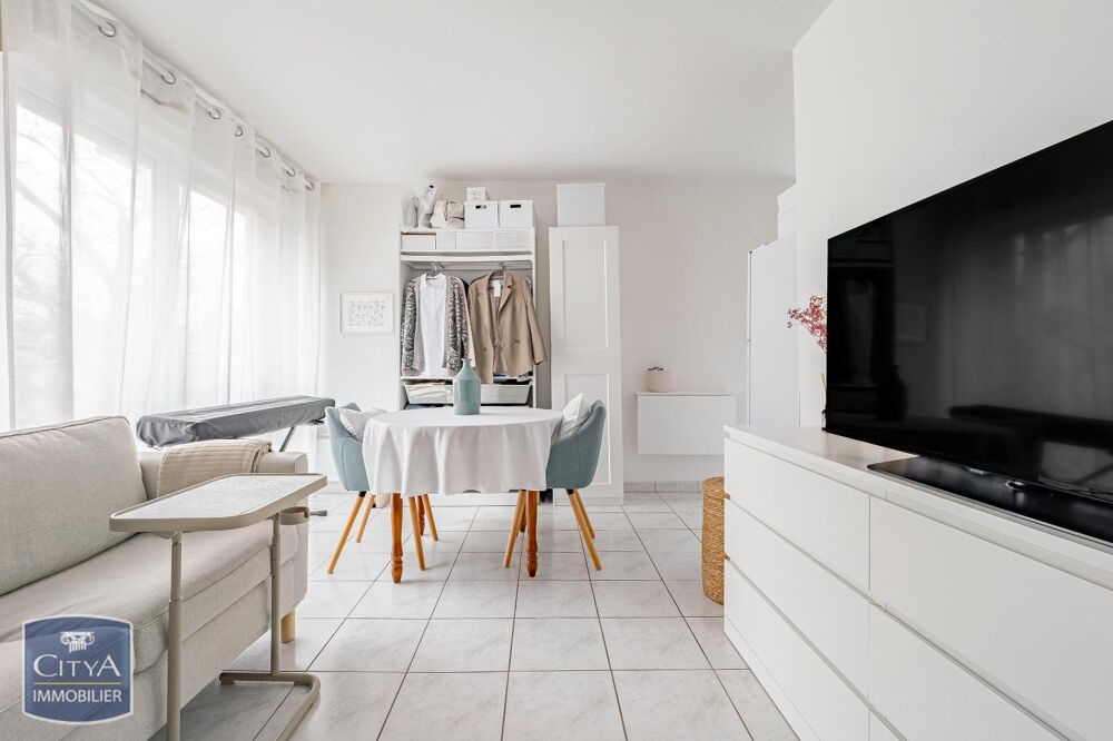 location Appartement - 1 pièce(s) - 31 m² Tours (37200)