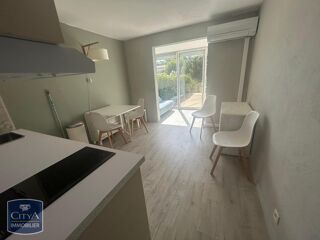 Appartement à louer 2 pièces 27 m²
