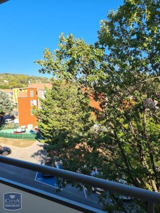  Appartement à louer 2 pièces 44 m²