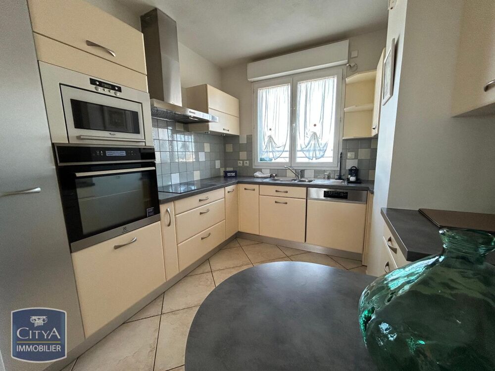 À LOUER : Découvrez ce charmant appartement récent de ty....
