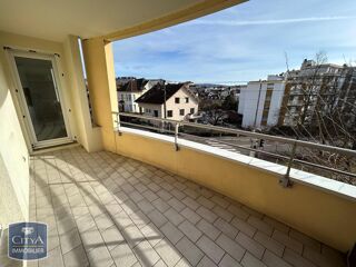  Appartement à louer 3 pièces 66 m²