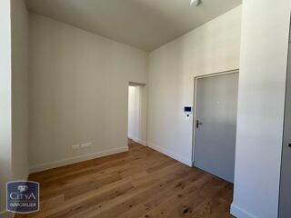  Appartement à louer 1 pièce 22 m² Dole
