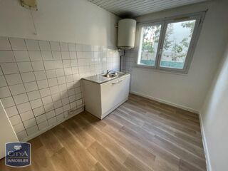  Appartement à louer 3 pièces 50 m²