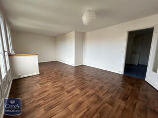  Appartement à louer 3 pièces 75 m²