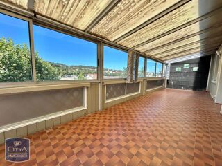  Appartement à louer 4 pièces 110 m²