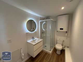  Appartement à louer 2 pièces 35 m²