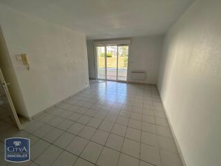  Appartement à louer 2 pièces 48 m²