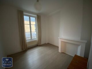  Appartement � louer 4 pi�ces 80 m�