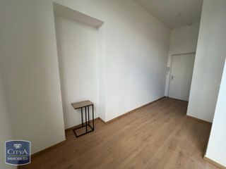  Appartement à louer 1 pièce 33 m²