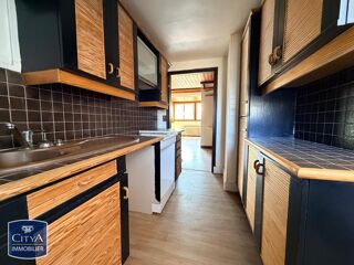  Appartement à louer 4 pièces 72 m²
