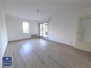  Appartement à louer 2 pièces 48 m²