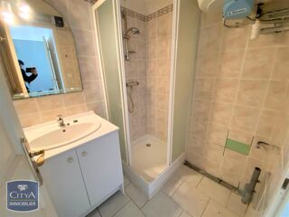  Appartement à louer 2 pièces 38 m²