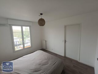  Appartement à louer 2 pièces 42 m²