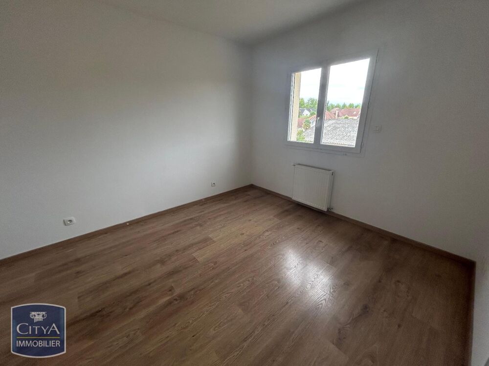 location Maison - 5 pièce(s) - 123 m² Idron (64320)