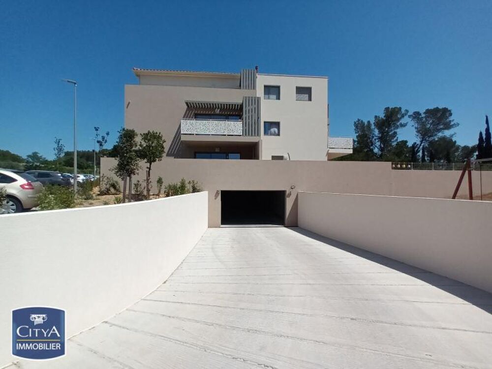 location Parking / Garage Nimes (30900)
