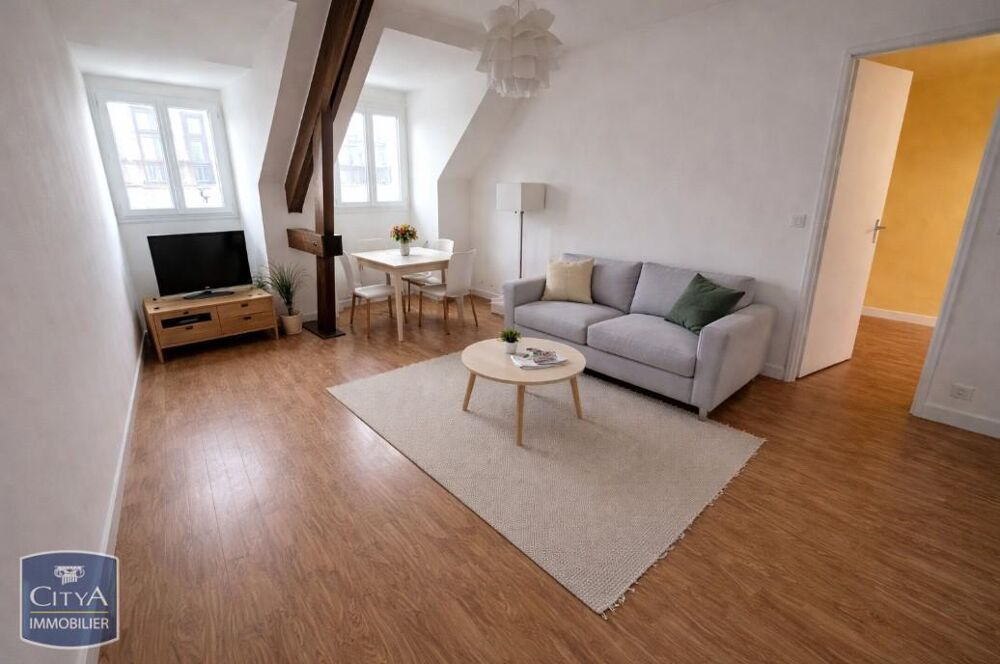 location Appartement - 2 pièce(s) - 67 m² Tours (37000)
