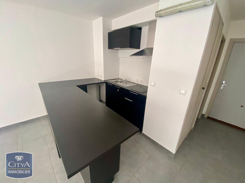 location Appartement - 1 pièce(s) - 25 m² Toulon (83000)