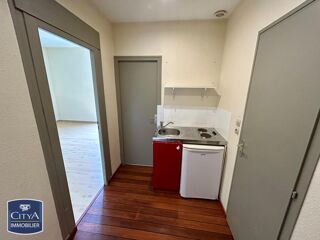  Appartement à louer 2 pièces 36 m²