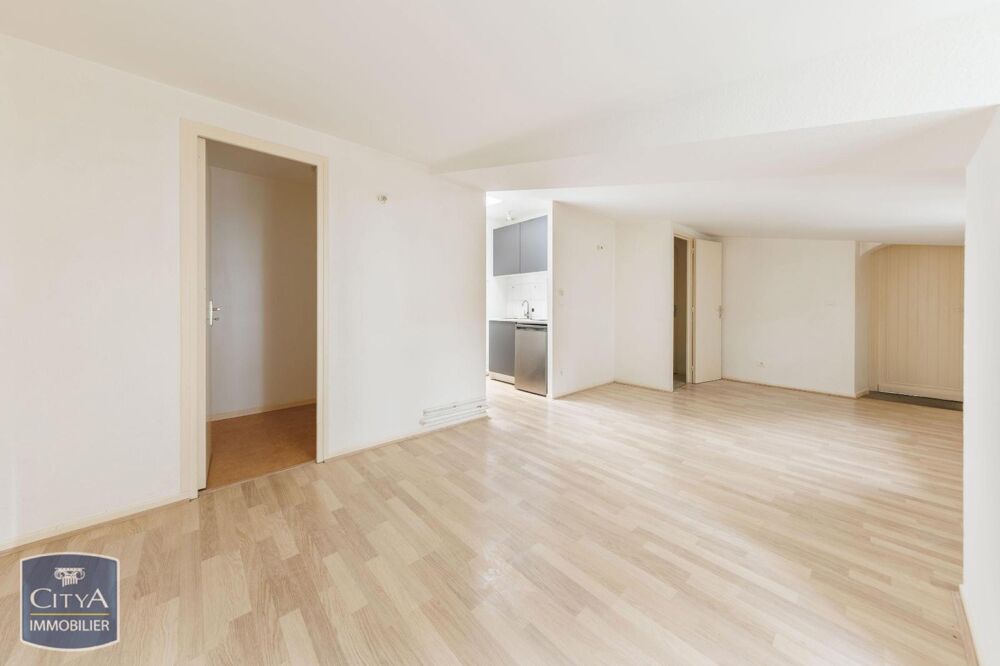 À LOUER : Appartement T2 à Clermont-Ferrand, situé dans ....