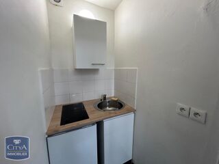  Appartement à louer 1 pièce 27 m²
