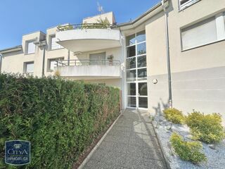  Appartement à louer 3 pièces 68 m²