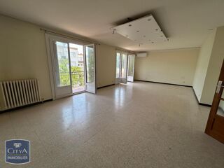  Appartement à louer 4 pièces 110 m²