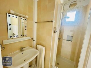  Appartement à louer 1 pièce 19 m²